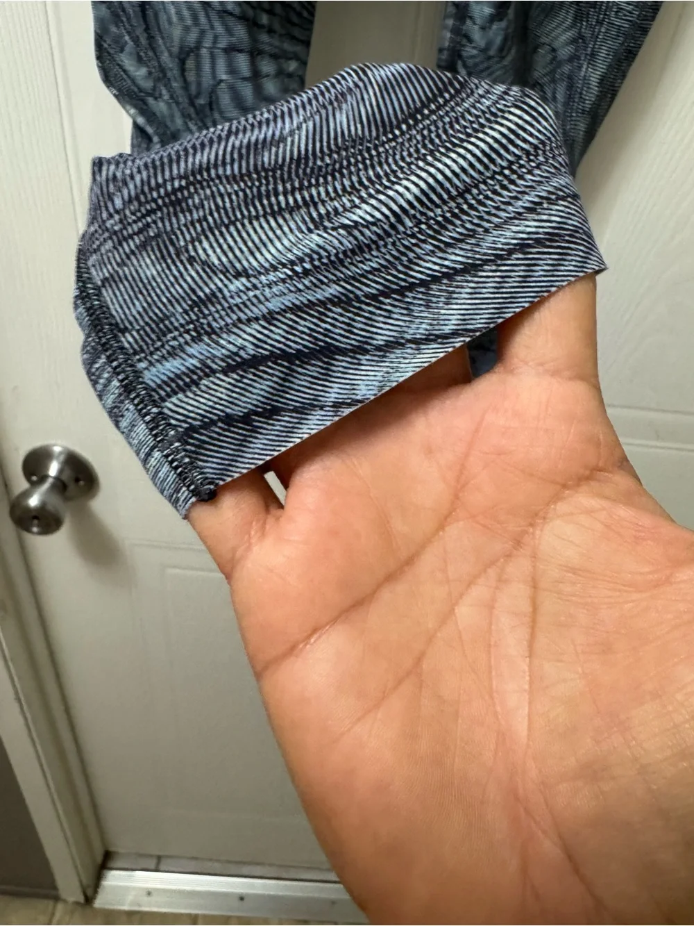 lululemon athletica Blue-Gray Marble Print Leggings